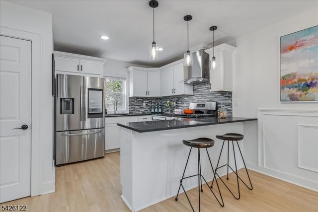 52 Hawthorne Ave, Bloomfield Twp., NJ 07003