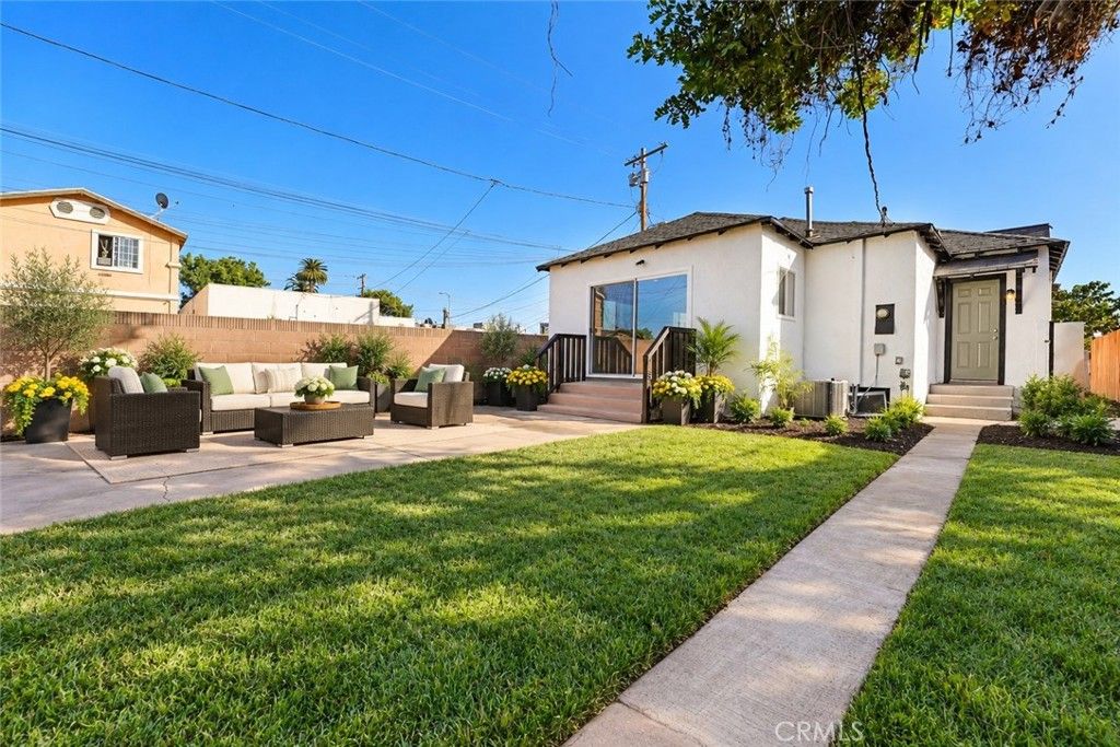 447 E 94th, Los Angeles, CA 90003 — photo 2
