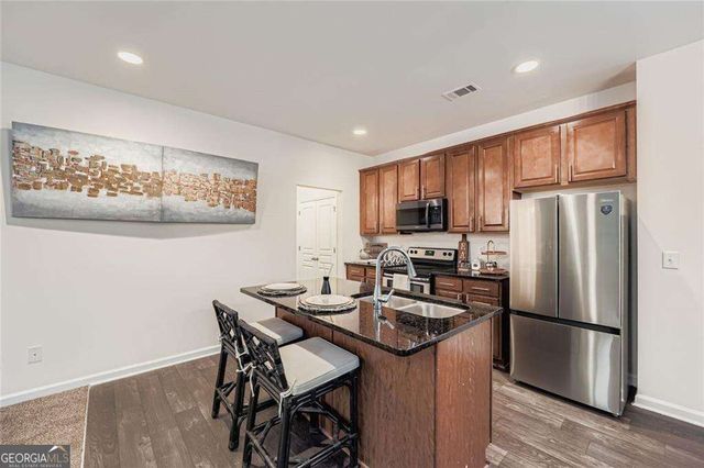 1240 Grayson Oaks Drive, Lawrenceville, GA 30045