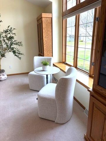 1001 Spring Waters DRIVE, Oconomowoc, WI 53066
