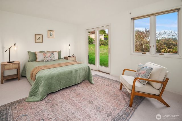 220 171ST Place NE, Bellevue, WA 98008