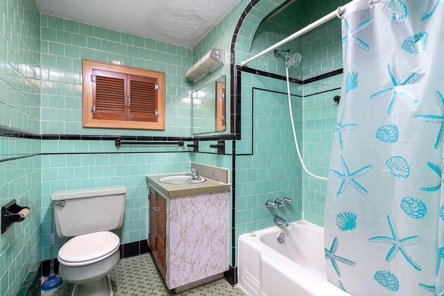 43 McClellan Street, Providence, RI 02909