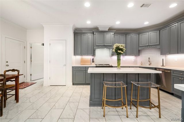 1678 Williamsburg, Tuscaloosa, AL 35406