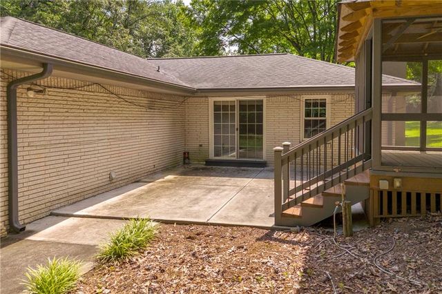 2164 Old Rex Morrow Road, Morrow, GA 30260