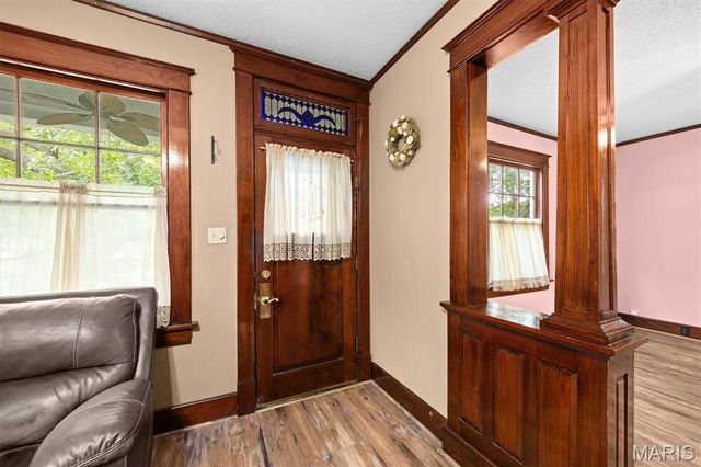 808 Troy Road, Edwardsville, IL 62025