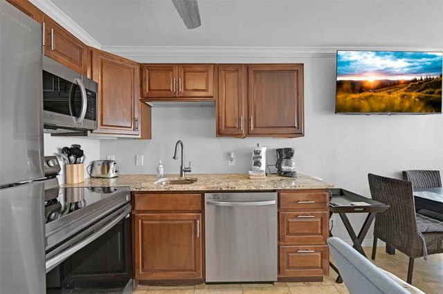 10811 San Luis Pass Road 2222, Galveston, TX 77554