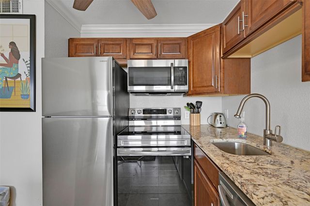 10811 San Luis Pass Road 2222, Galveston, TX 77554