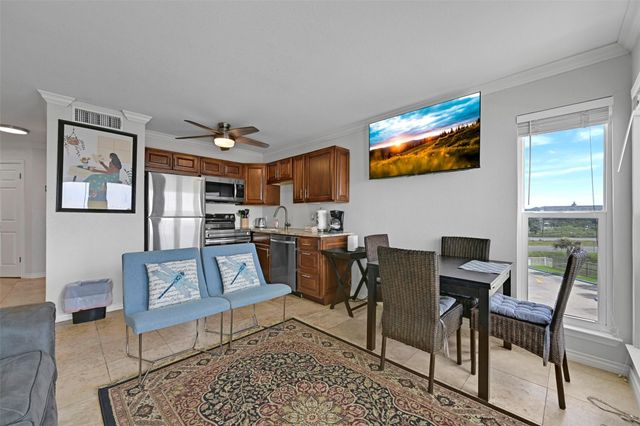 10811 San Luis Pass Road 2222, Galveston, TX 77554