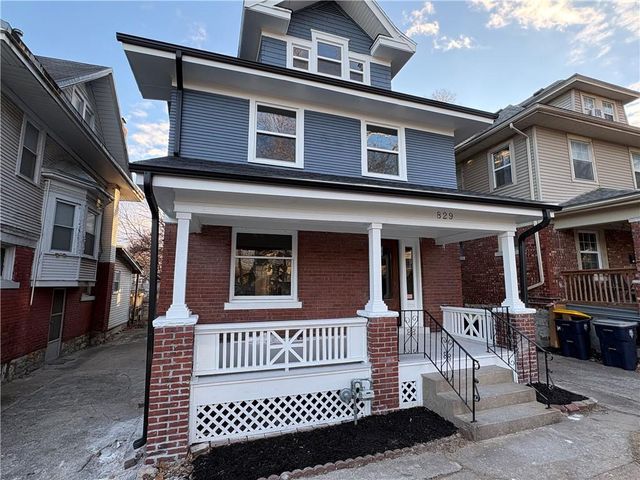 829 W 39th Terrace, Kansas City, MO 64111