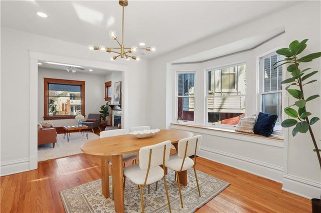 829 W 39th Terrace, Kansas City, MO 64111