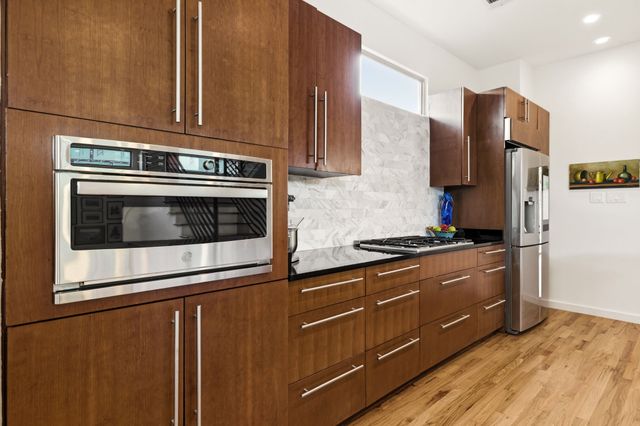 4025 Hawthorne Avenue, Dallas, TX 75219