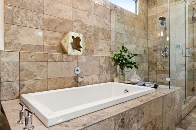 4025 Hawthorne Avenue, Dallas, TX 75219