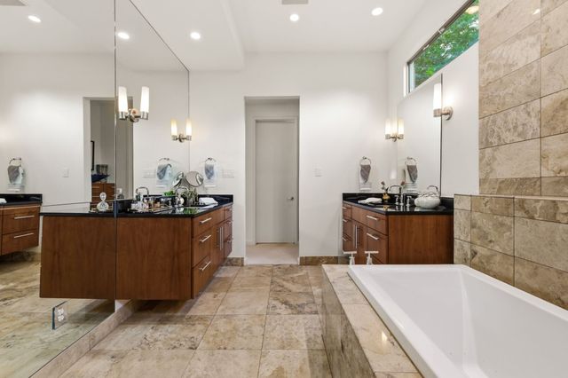 4025 Hawthorne Avenue, Dallas, TX 75219