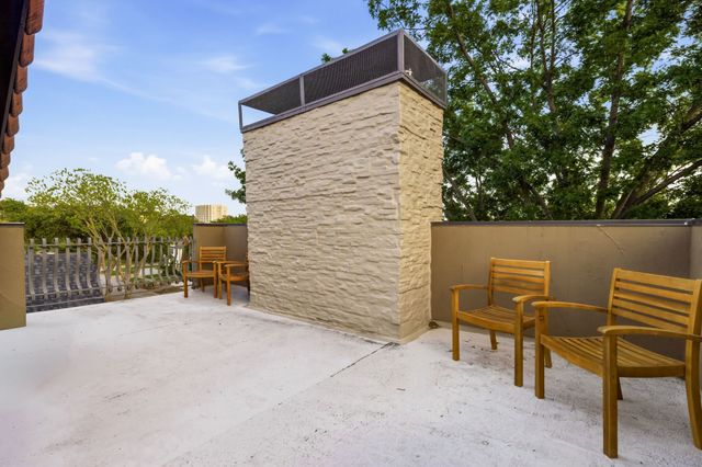 4025 Hawthorne Avenue, Dallas, TX 75219