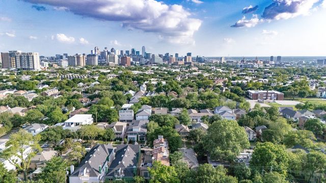 4025 Hawthorne Avenue, Dallas, TX 75219