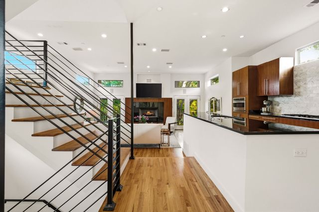 4025 Hawthorne Avenue, Dallas, TX 75219