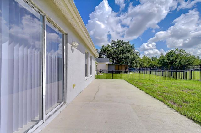 6010 SKYLARKCREST DRIVE, Lithia, FL 33547
