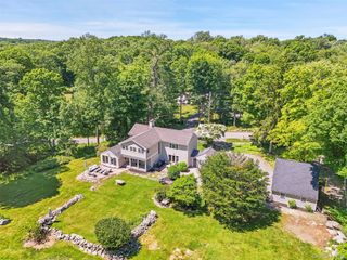 124 East Street, South Salem, NY 10590