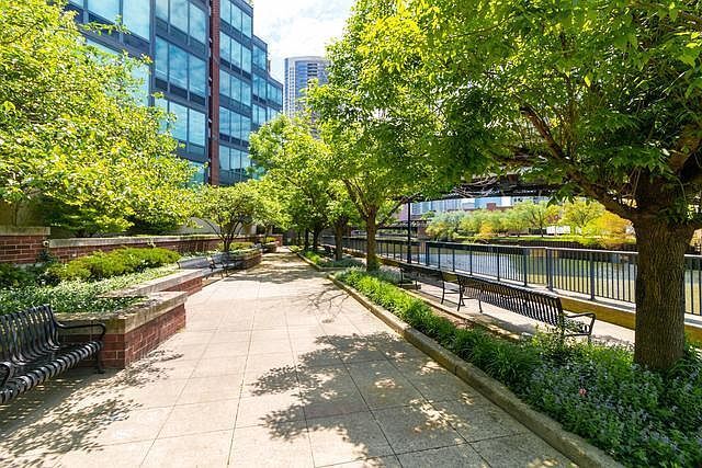 600 N Kingsbury Street 1811, Chicago, IL 60654