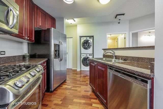 600 N Kingsbury Street 1811, Chicago, IL 60654