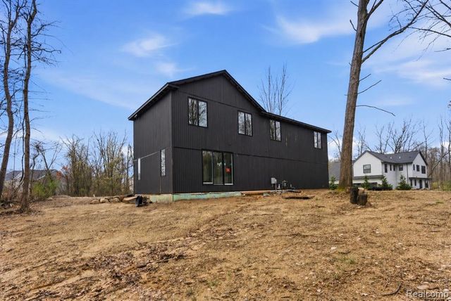 11810 Scenic Valley, Davisburg, MI 48350
