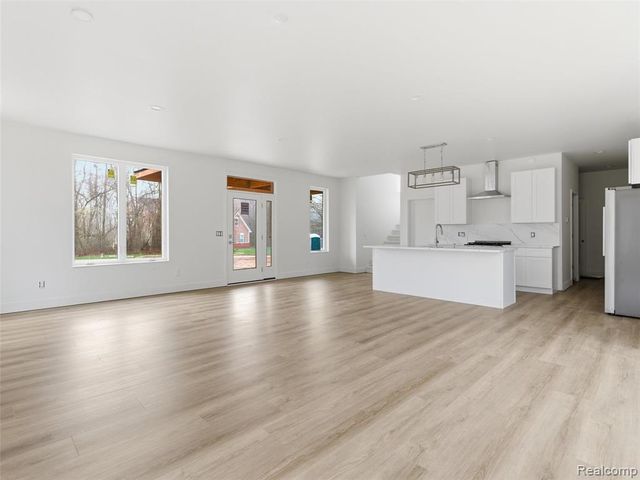 11810 Scenic Valley, Davisburg, MI 48350