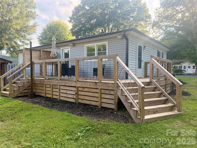 104 Hilltop Street, Stanfield, NC 28163