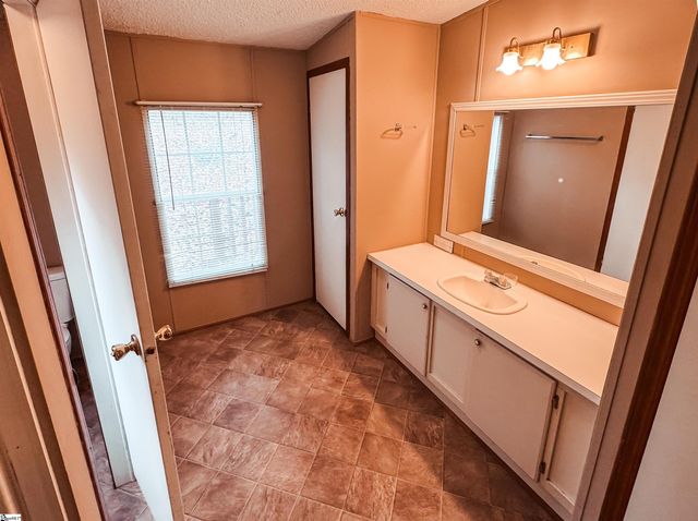 175 Enon Church Road, Easley, SC 29640