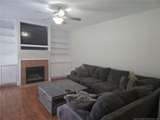 7290 Sandcastle Lane, Linden, NC 28356