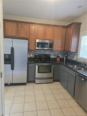 7290 Sandcastle Lane, Linden, NC 28356