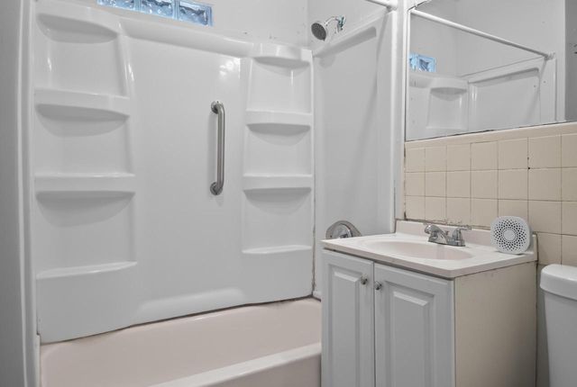 3342 N 26th STREET, Milwaukee, WI 53206