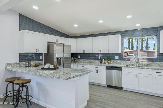 8957 E 25th Street, Tucson, AZ 85710