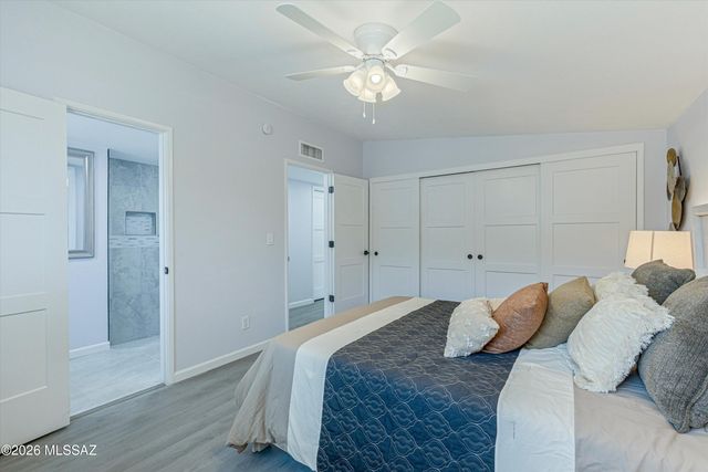 8957 E 25th Street, Tucson, AZ 85710