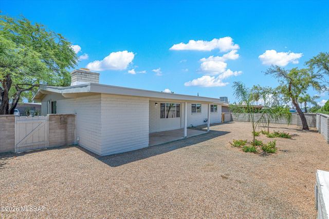 8957 E 25th Street, Tucson, AZ 85710