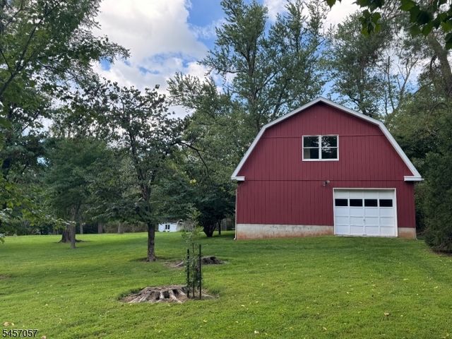 5 Oakura Ln, Bedminster Twp., NJ 07921