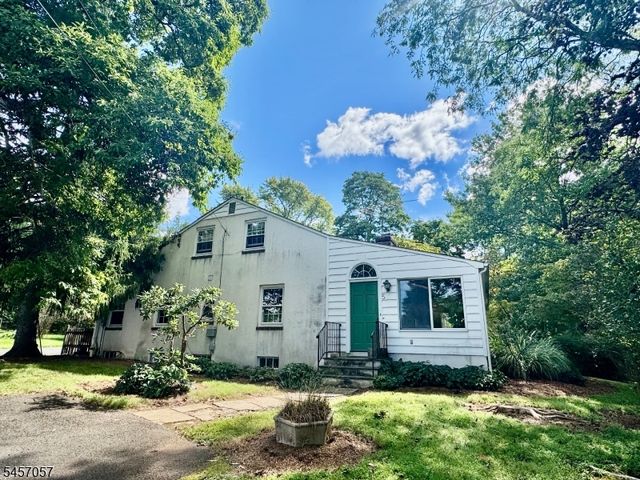5 Oakura Ln, Bedminster Twp., NJ 07921