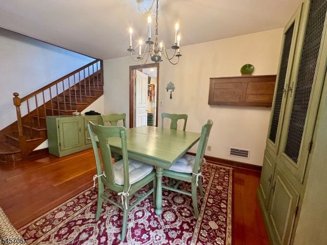 5 Oakura Ln, Bedminster Twp., NJ 07921