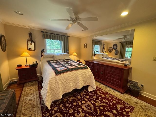 5 Oakura Ln, Bedminster Twp., NJ 07921