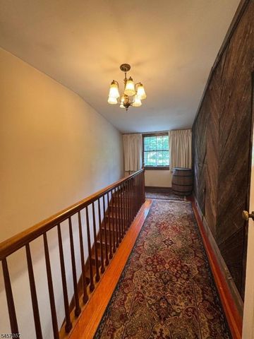 5 Oakura Ln, Bedminster Twp., NJ 07921