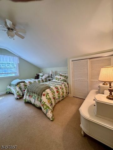 5 Oakura Ln, Bedminster Twp., NJ 07921