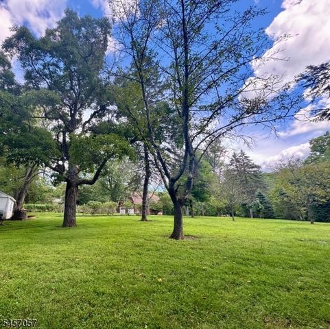 5 Oakura Ln, Bedminster Twp., NJ 07921