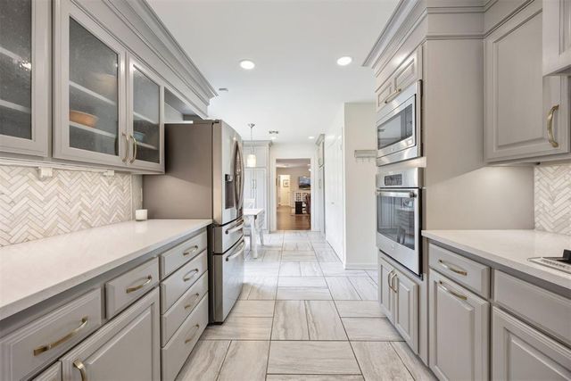 2217 NW 56th Terrace, Oklahoma City, OK 73112