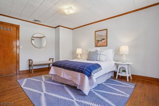 649 8Th St, Carlstadt Boro, NJ 07072