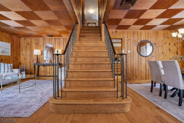 649 8Th St, Carlstadt Boro, NJ 07072