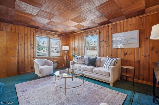 649 8Th St, Carlstadt Boro, NJ 07072