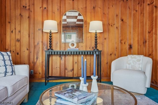 649 8Th St, Carlstadt Boro, NJ 07072