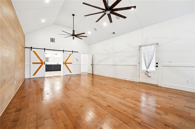 4603 Clarks Bridge Road, Gainesville, GA 30506