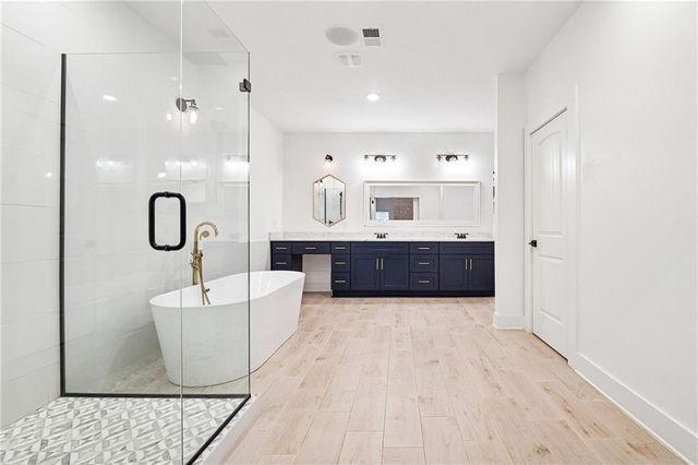 4603 Clarks Bridge Road, Gainesville, GA 30506