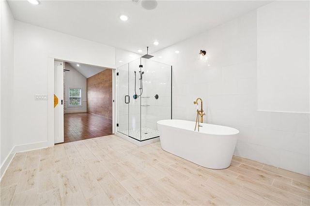 4603 Clarks Bridge Road, Gainesville, GA 30506