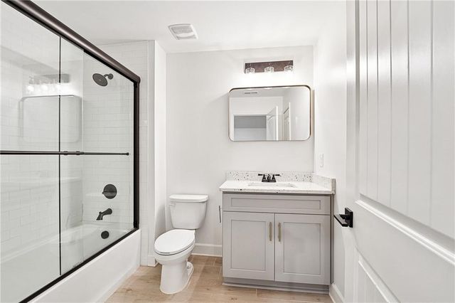 4603 Clarks Bridge Road, Gainesville, GA 30506